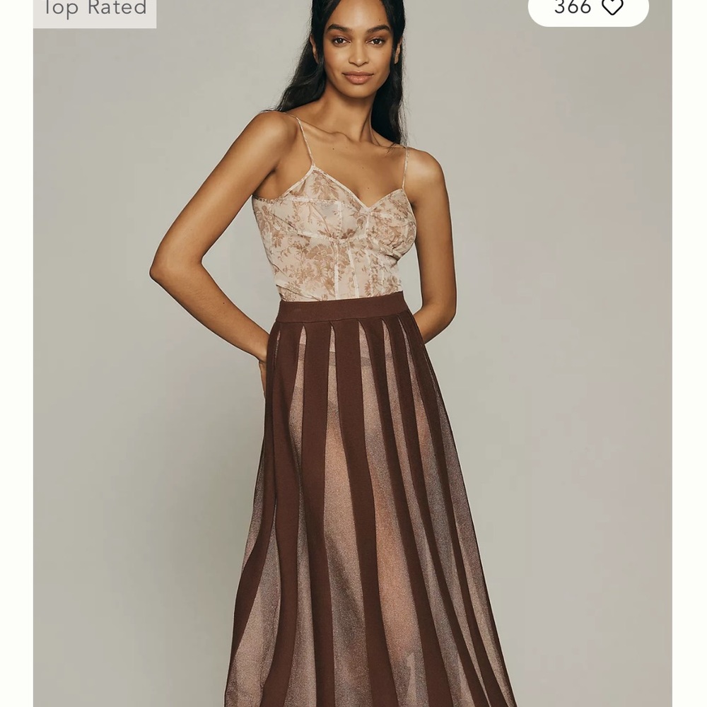 NWT beautiful anthropologie skirt size L! Gorgeous